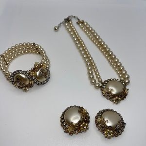 Vintage “Miriam Haskell Style” Choker, Earrings & Clamper Bracelet w/Faux Pearls